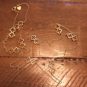 Stella & Dot Signature Gold Clover Necklace